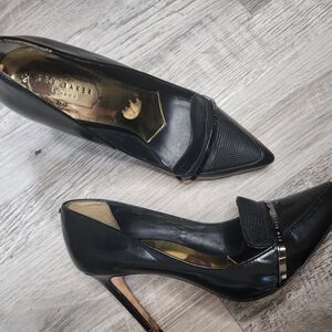 Ted Baker Black Pointed Toe Leather Heels
